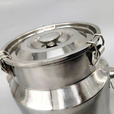 La mini leche de acero inoxidable 9L puede las ovejas pulidas de la cabra acobardar los cubos usados